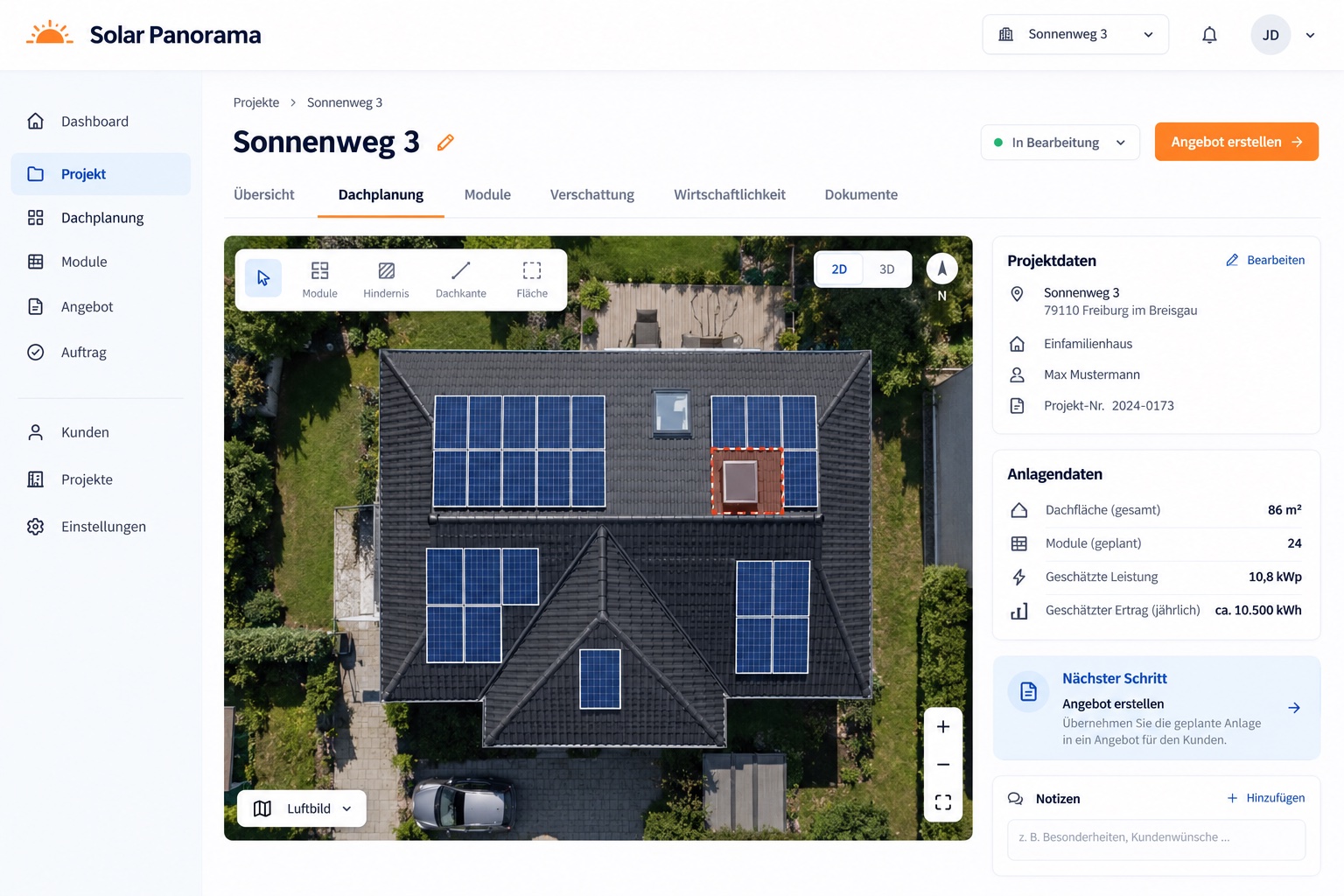 Beispiel einer PV-Dachplanung in Solar-Panorama: Luftbild mit belegten Dachflächen und Anlagendaten